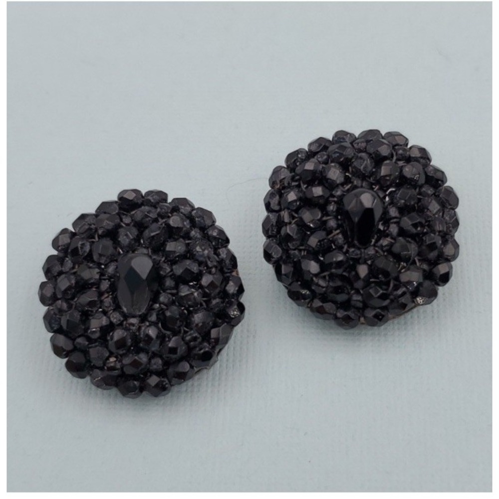 Vintage Black Beautiful Black Beaded Clip On Earrings‎ Signed LC Liz Claiborne